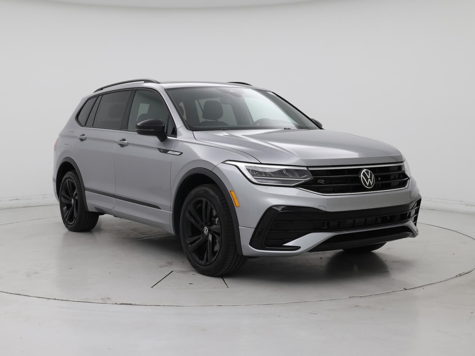 volkswagen tiguan 2023 3VVCB7AX2PM075223 image volkswagen tiguan 2023 3VVCB7AX2PM075223 image