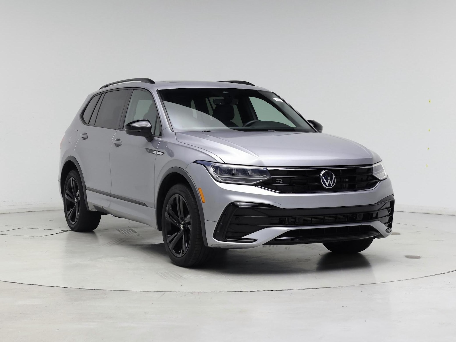 volkswagen tiguan 2023 3VVCB7AX3PM047124 image volkswagen tiguan 2023 3VVCB7AX3PM047124 image