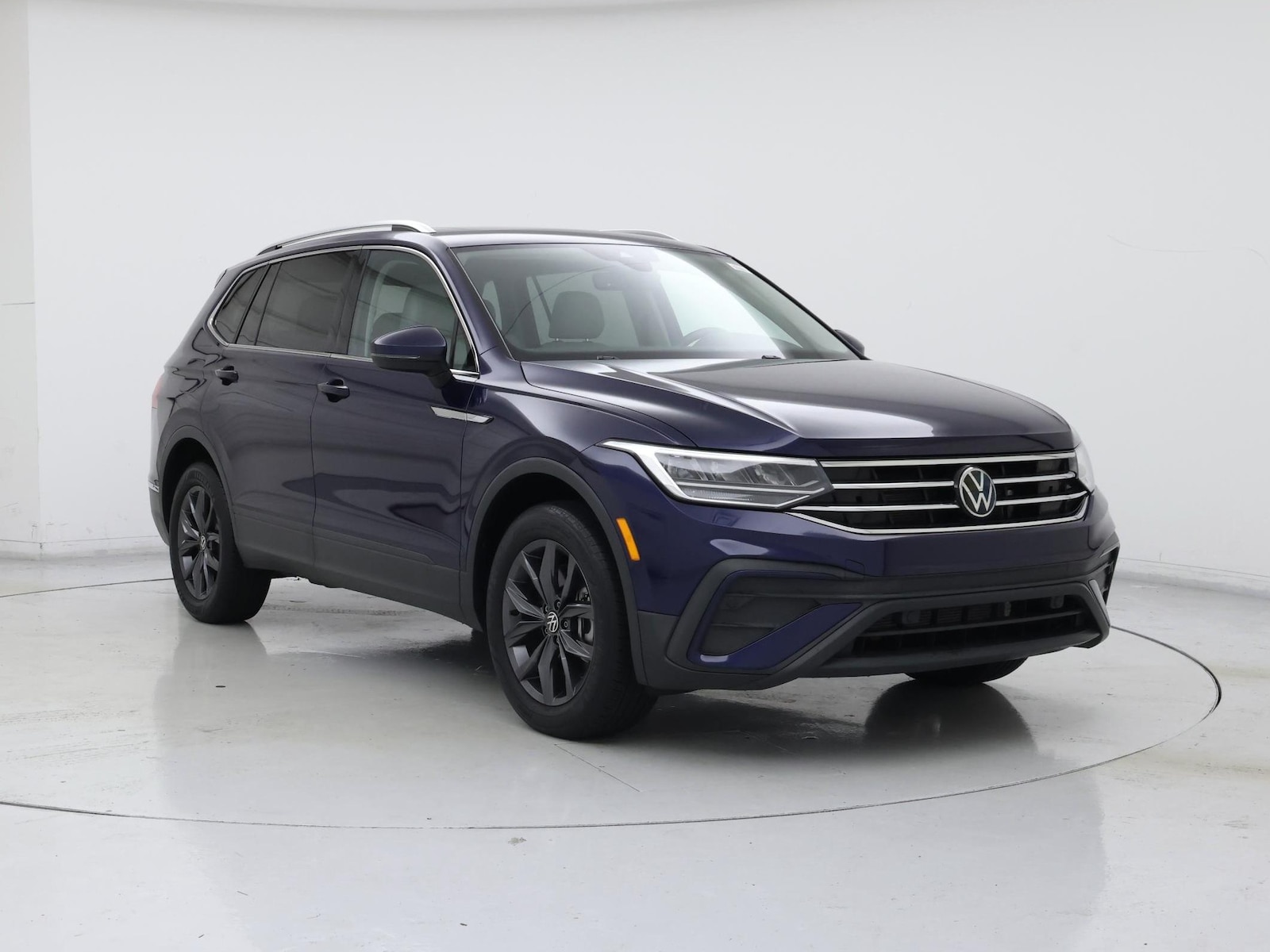 volkswagen tiguan 2023 3VVNB7AX5PM124150 image volkswagen tiguan 2023 3VVNB7AX5PM124150 image