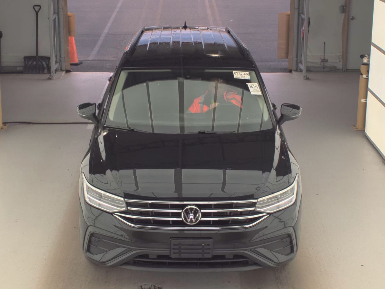 volkswagen tiguan 2023 3VVFB7AX5PM067775 image volkswagen tiguan 2023 3VVFB7AX5PM067775 image