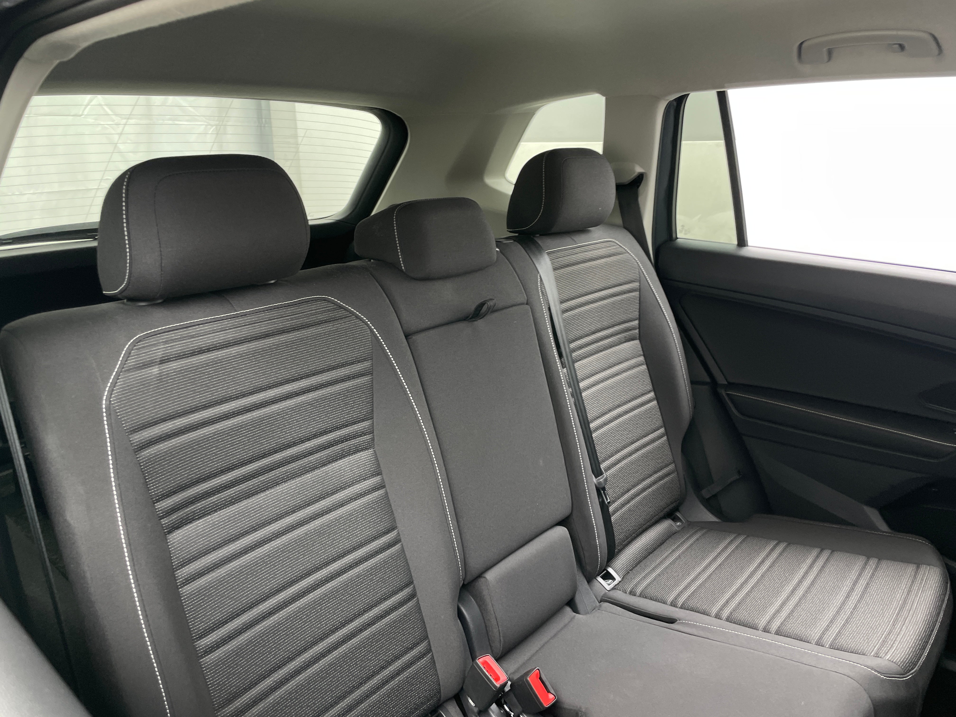volkswagen tiguan 2023 3VVFB7AX8PM072548 image volkswagen tiguan 2023 3VVFB7AX8PM072548 image