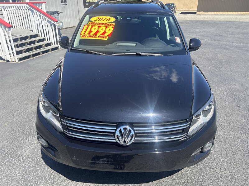 volkswagen tiguan 2016 WVGJV7AX9GW016100 image volkswagen tiguan 2016 WVGJV7AX9GW016100 image