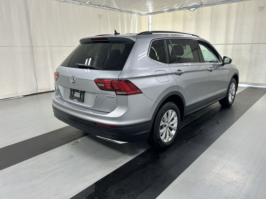 volkswagen tiguan 2019 3VV2B7AX6KM152258 image volkswagen tiguan 2019 3VV2B7AX6KM152258 image