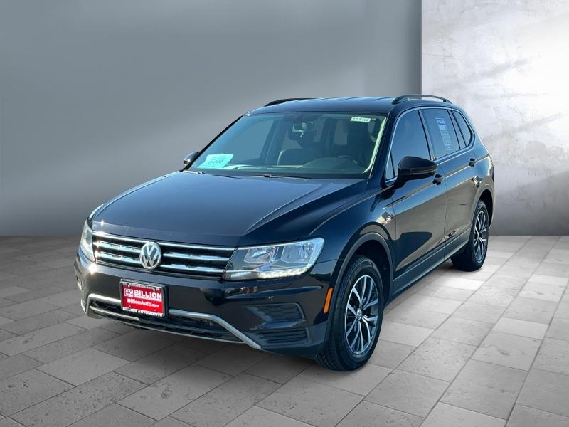 volkswagen tiguan 2019 3VV2B7AX3KM011101 image volkswagen tiguan 2019 3VV2B7AX3KM011101 image
