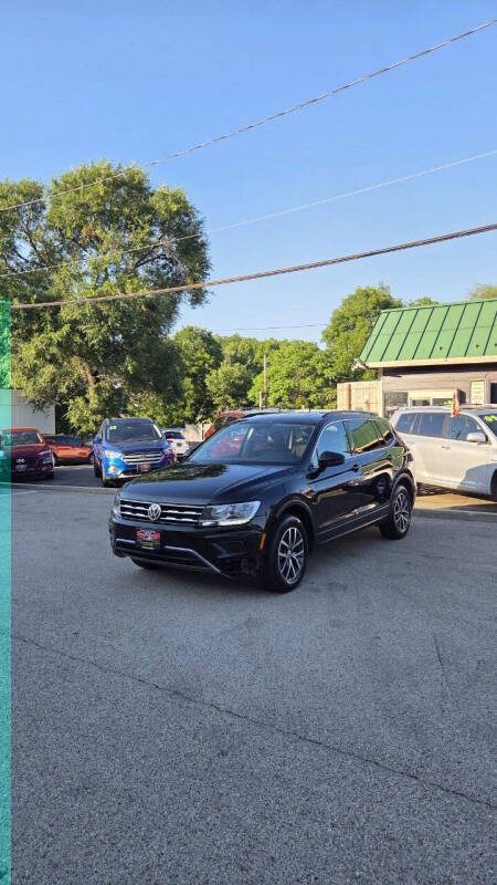 volkswagen tiguan 2019 3VV2B7AX6KM041970 image volkswagen tiguan 2019 3VV2B7AX6KM041970 image