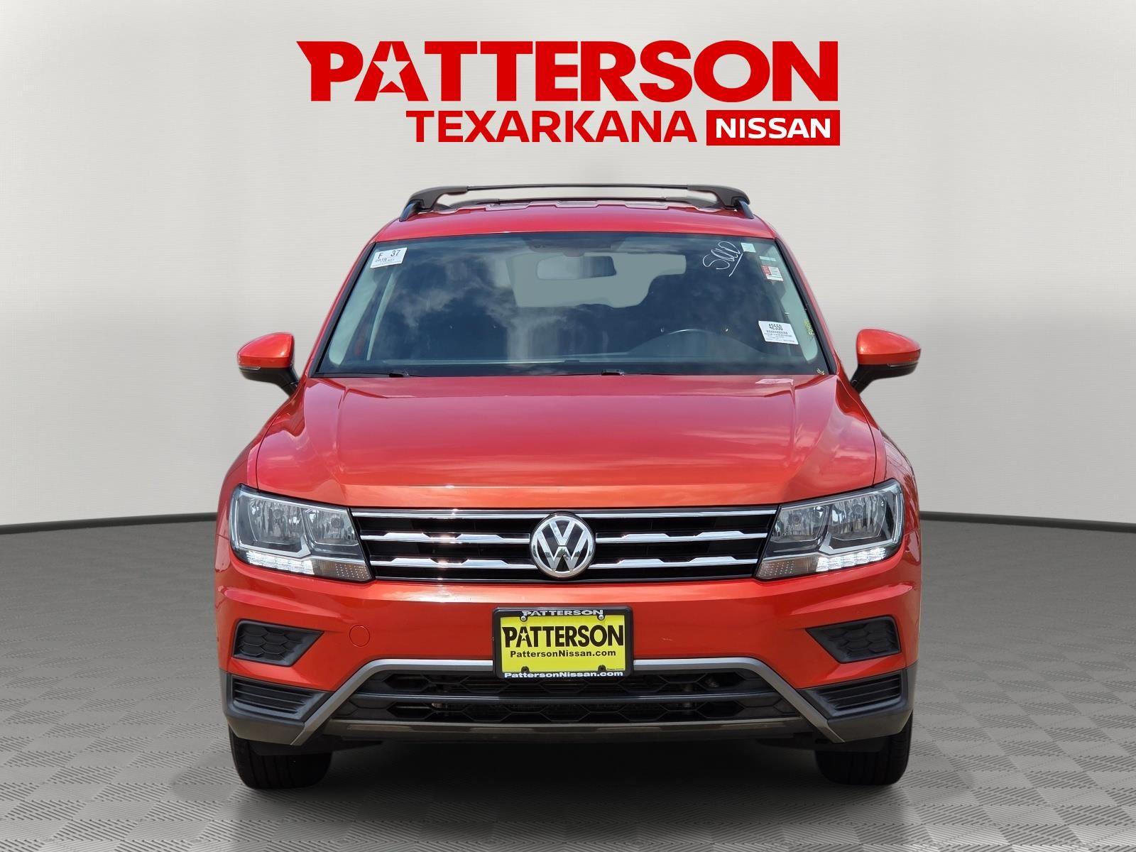 volkswagen tiguan 2019 3VV3B7AX4KM046380 image volkswagen tiguan 2019 3VV3B7AX4KM046380 image