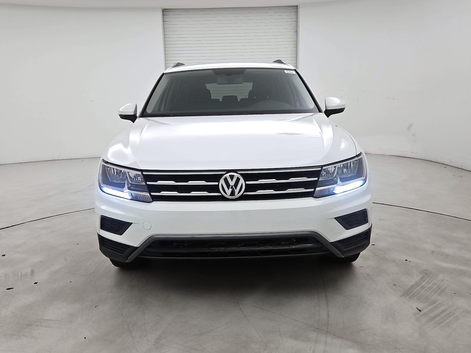 volkswagen tiguan 2019 3VV3B7AX4KM174697 image volkswagen tiguan 2019 3VV3B7AX4KM174697 image