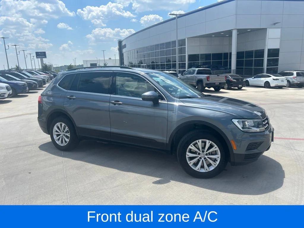 volkswagen tiguan 2019 3VV3B7AX0KM093342 image volkswagen tiguan 2019 3VV3B7AX0KM093342 image