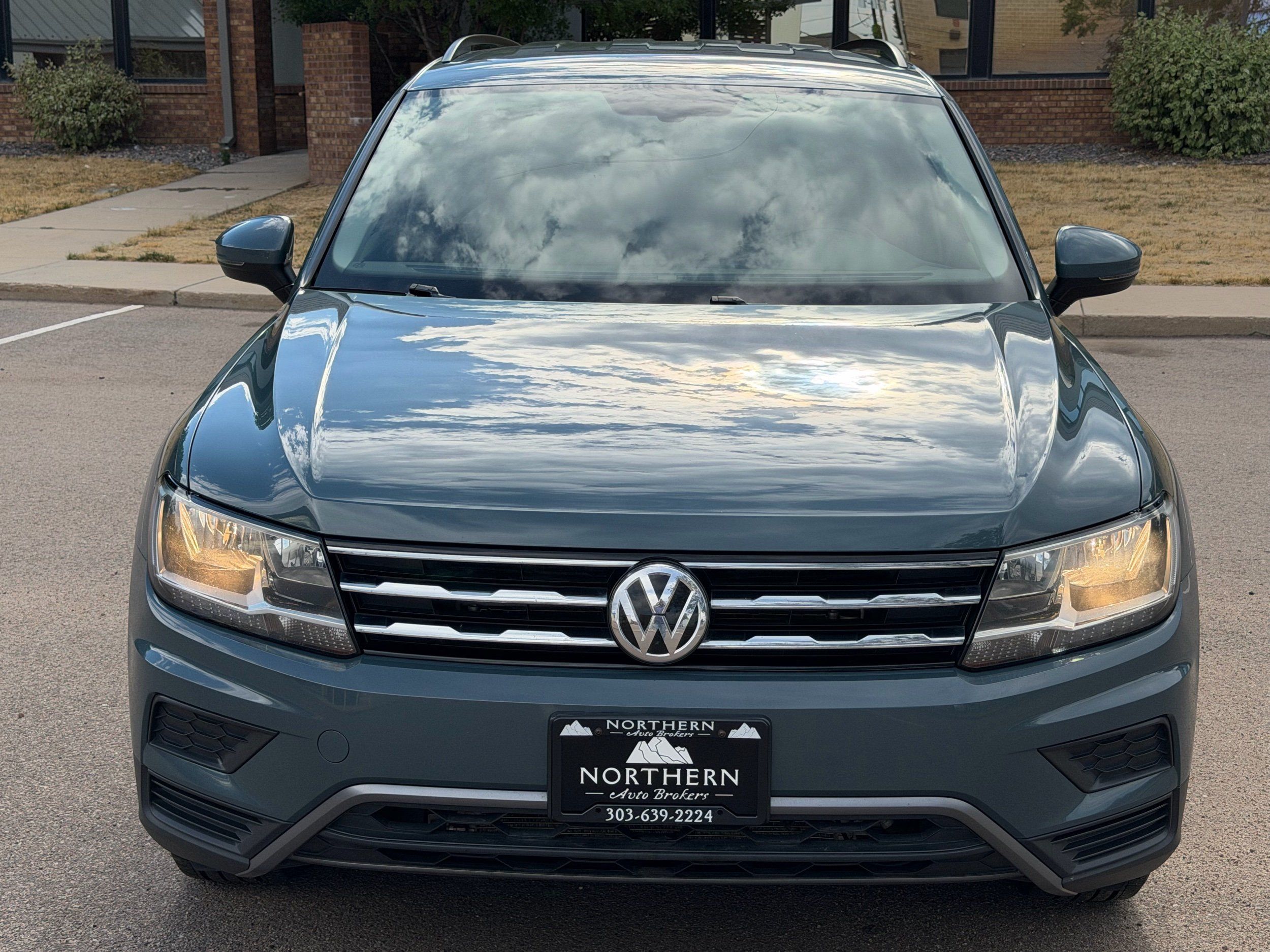 volkswagen tiguan 2019 3VV2B7AX6KM084947 image volkswagen tiguan 2019 3VV2B7AX6KM084947 image