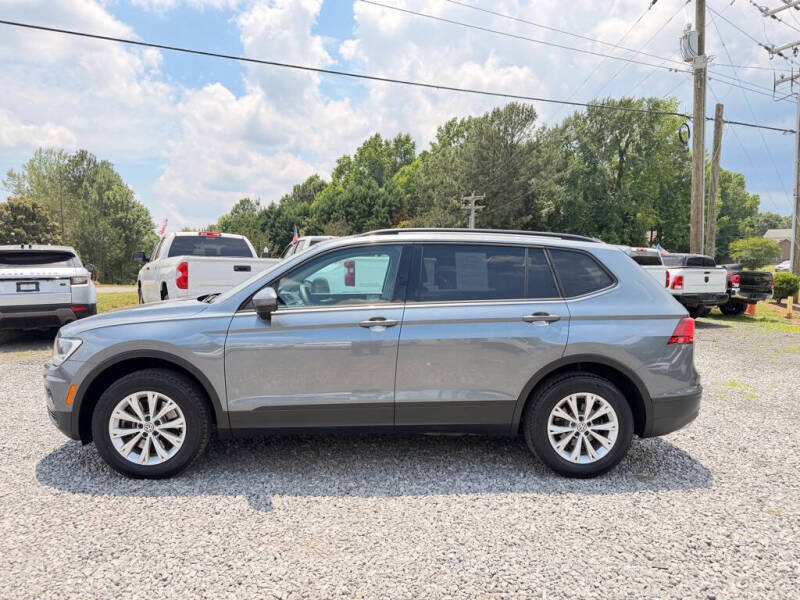 volkswagen tiguan 2019 3VV0B7AX3KM041447 image volkswagen tiguan 2019 3VV0B7AX3KM041447 image