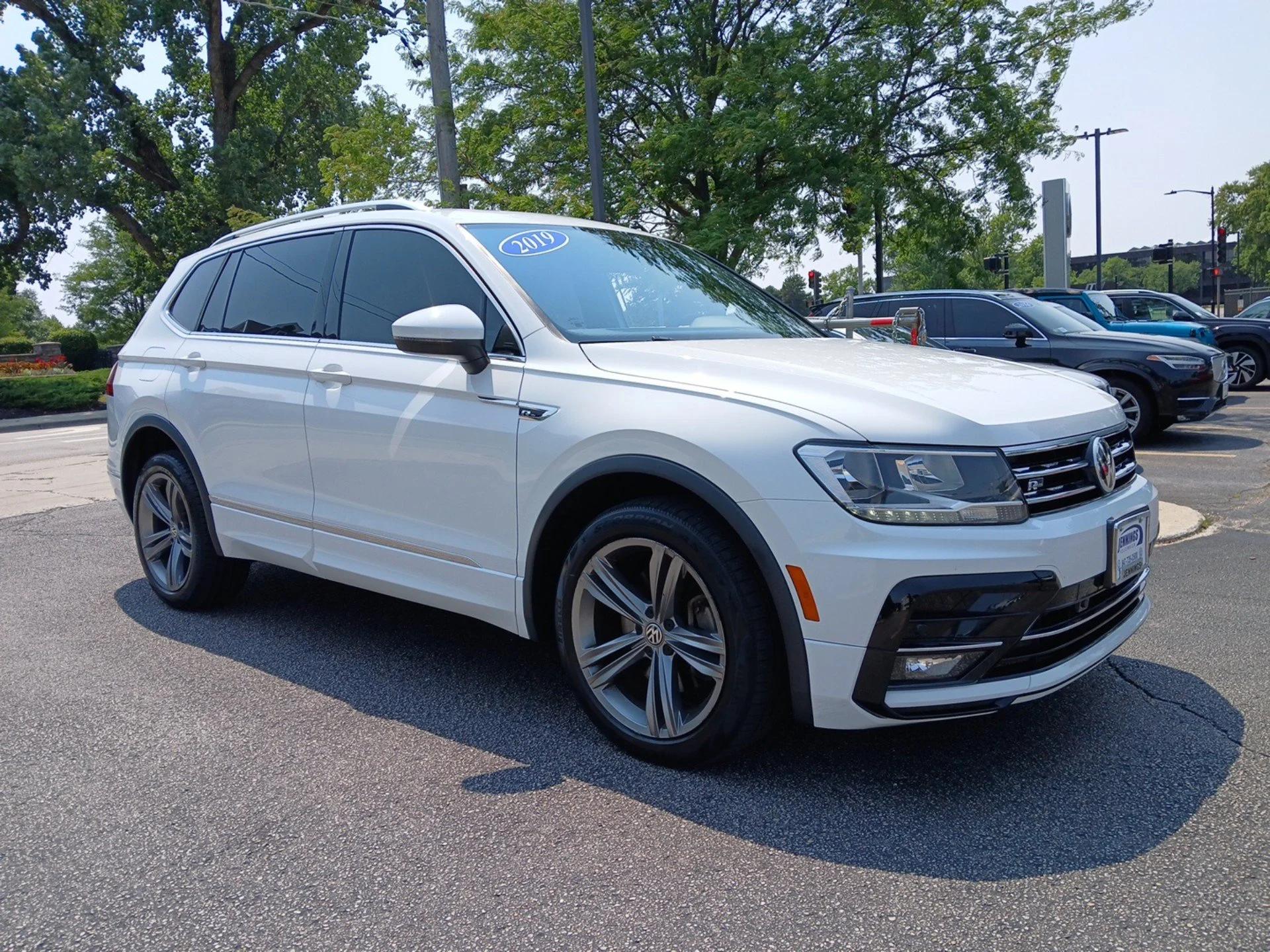 volkswagen tiguan 2019 3VV2B7AX6KM014266 image volkswagen tiguan 2019 3VV2B7AX6KM014266 image