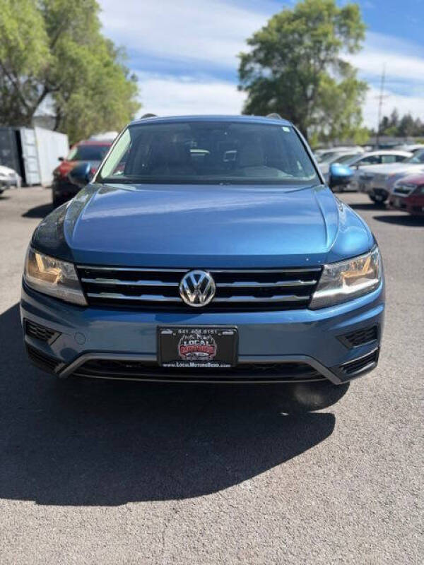 volkswagen tiguan 2019 3VV2B7AX7KM083743 image volkswagen tiguan 2019 3VV2B7AX7KM083743 image