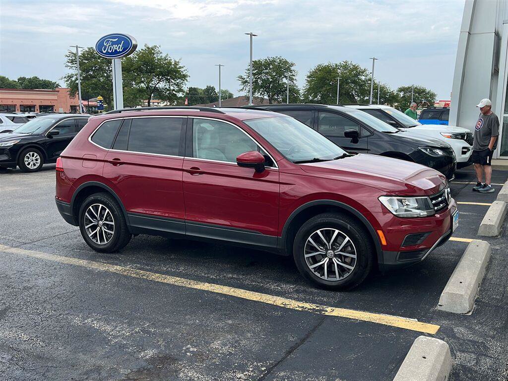 volkswagen tiguan 2019 3VV2B7AX6KM071258 image volkswagen tiguan 2019 3VV2B7AX6KM071258 image