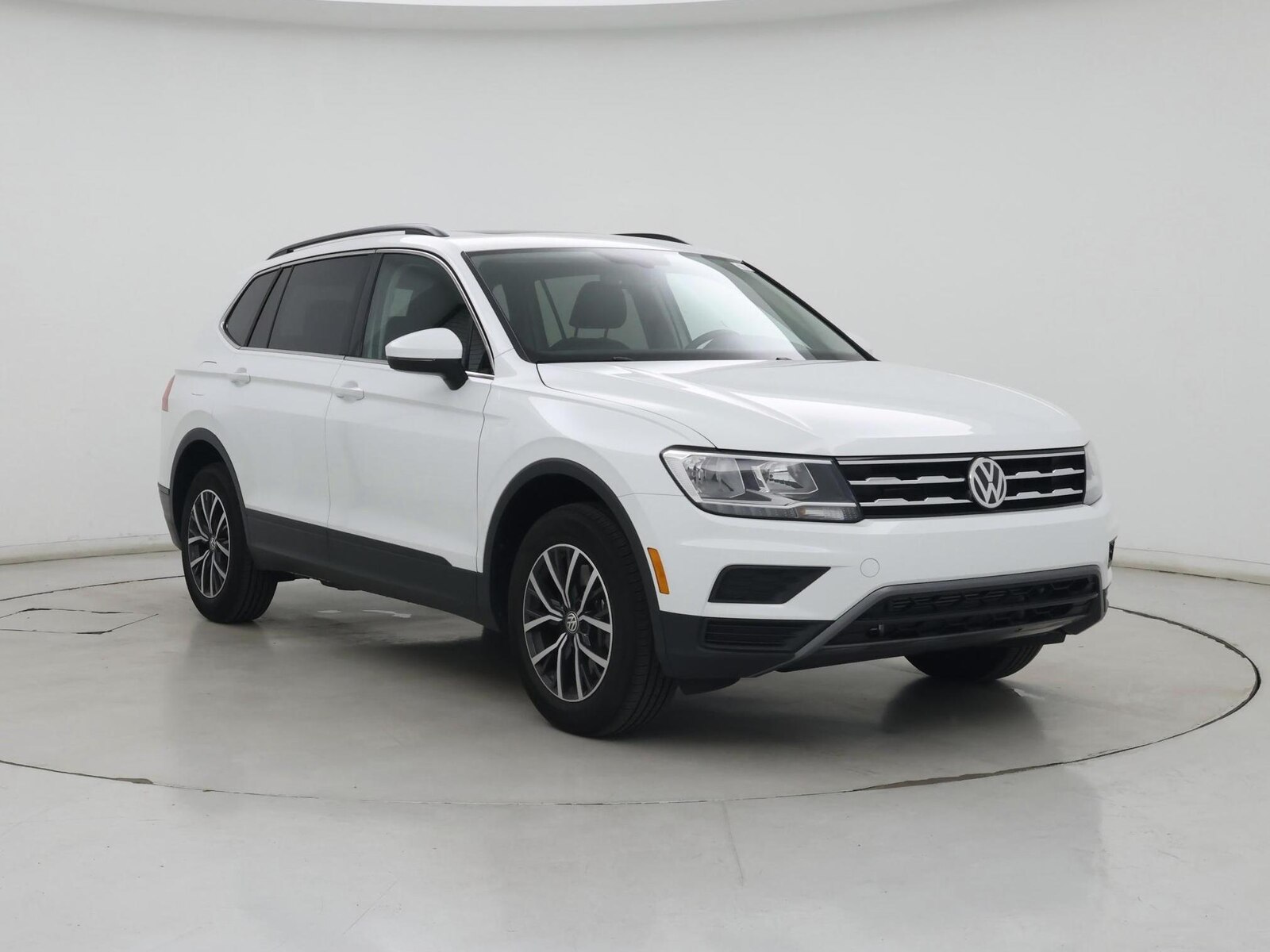 volkswagen tiguan 2019 3VV2B7AX8KM190400 image volkswagen tiguan 2019 3VV2B7AX8KM190400 image