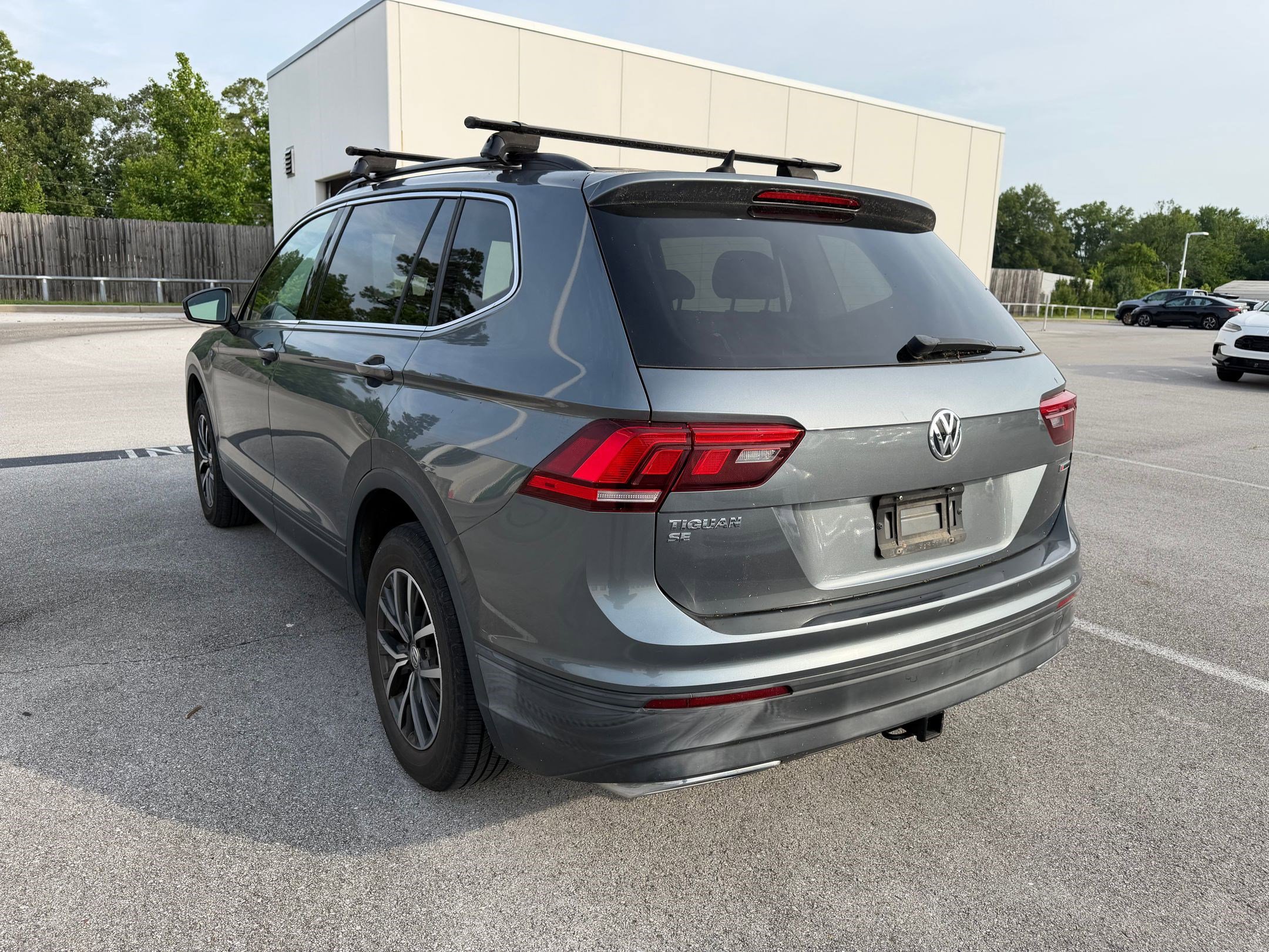 volkswagen tiguan 2019 3VV2B7AX0KM055167 image volkswagen tiguan 2019 3VV2B7AX0KM055167 image