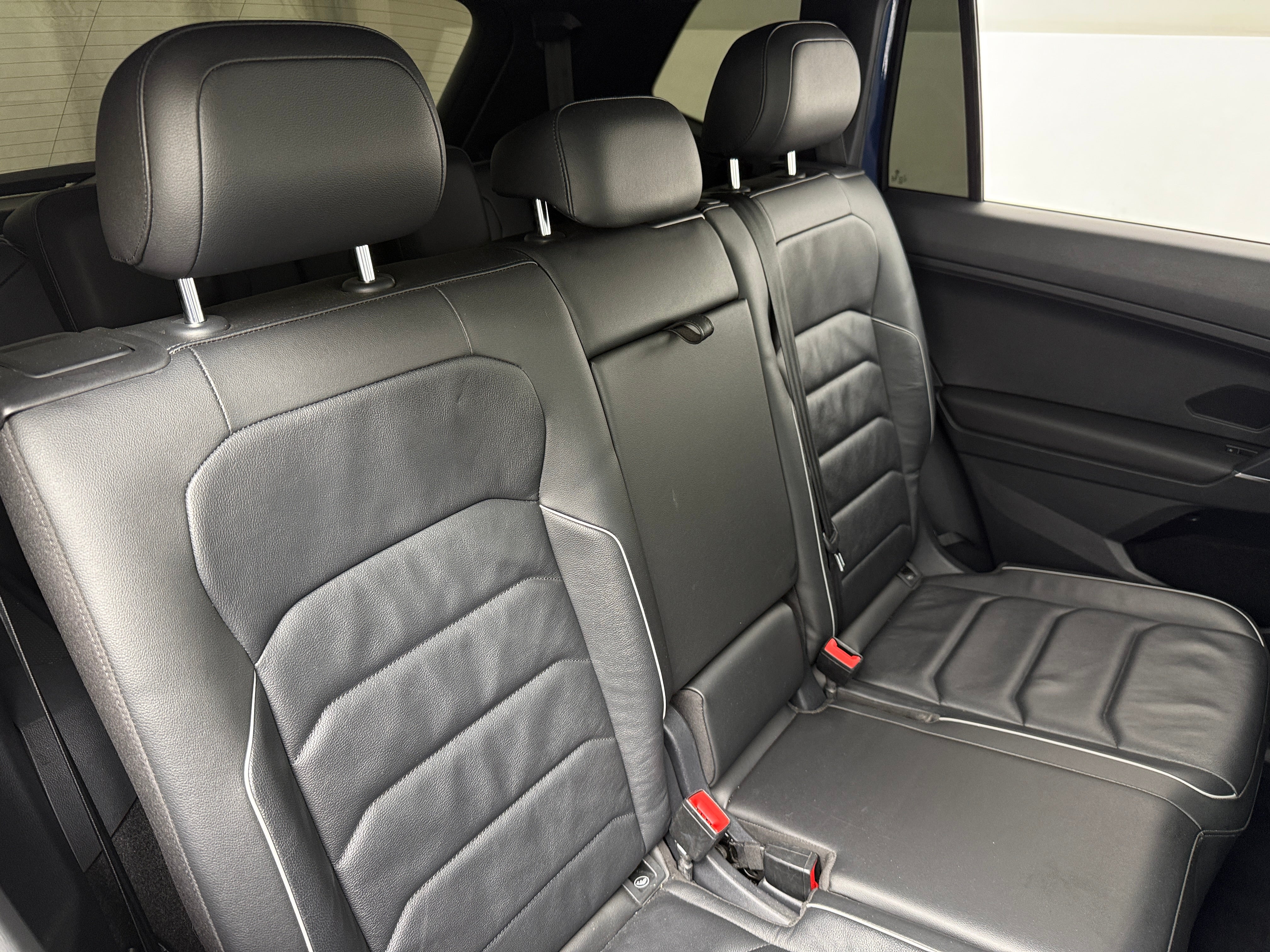 volkswagen tiguan 2018 3VV5B7AX4JM161570 image volkswagen tiguan 2018 3VV5B7AX4JM161570 image