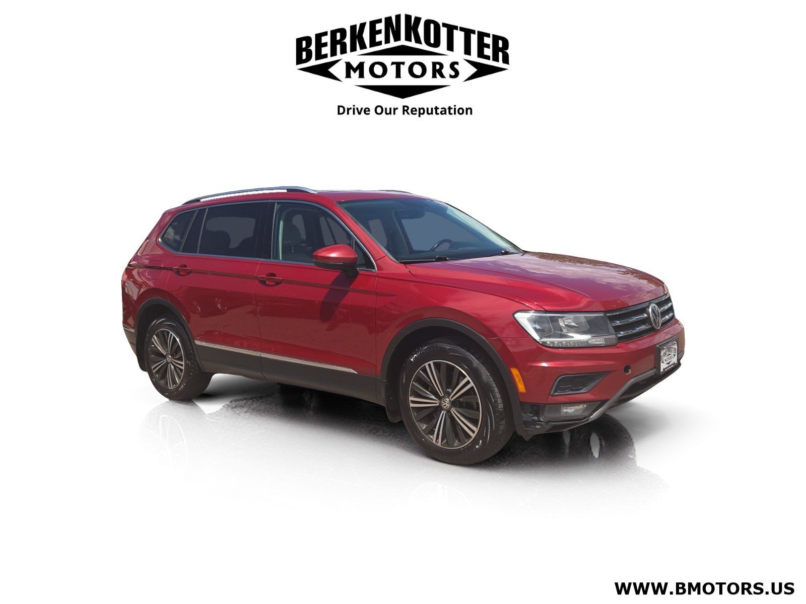 volkswagen tiguan 2018 3VV2B7AX9JM027611 image volkswagen tiguan 2018 3VV2B7AX9JM027611 image