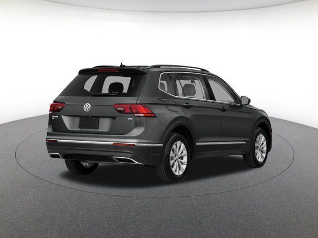 volkswagen tiguan 2018 3VV2B7AX9JM198083 image volkswagen tiguan 2018 3VV2B7AX9JM198083 image