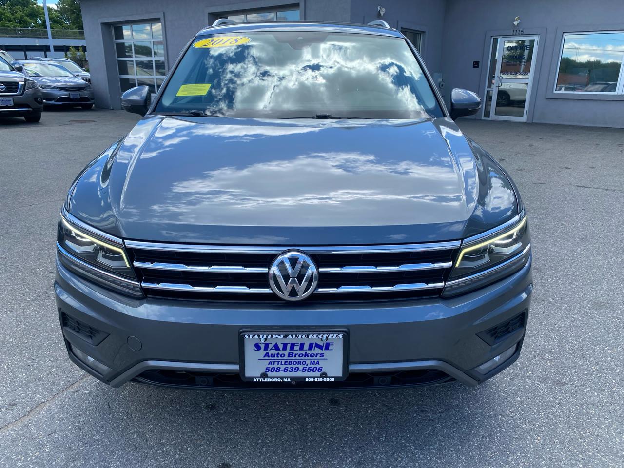 volkswagen tiguan 2018 3VV4B7AX3JM004270 image volkswagen tiguan 2018 3VV4B7AX3JM004270 image
