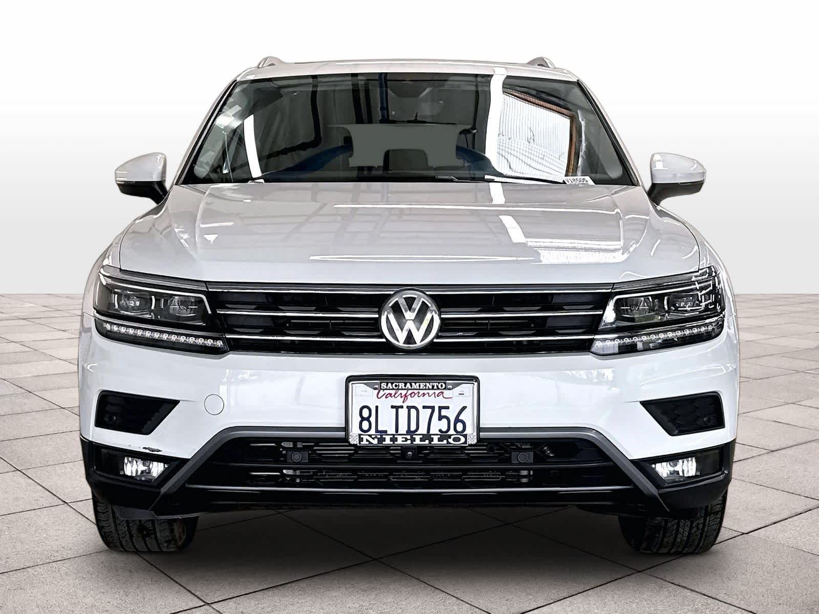volkswagen tiguan 2018 3VV4B7AX8JM216016 image volkswagen tiguan 2018 3VV4B7AX8JM216016 image