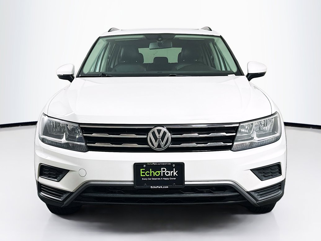 volkswagen tiguan 2018 3VV2B7AX7JM079884 image volkswagen tiguan 2018 3VV2B7AX7JM079884 image