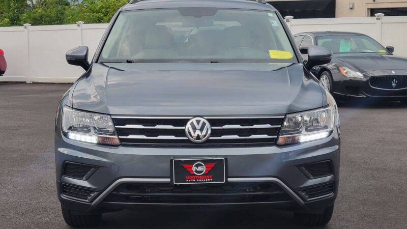 volkswagen tiguan 2018 3VV2B7AX2JM056724 image volkswagen tiguan 2018 3VV2B7AX2JM056724 image