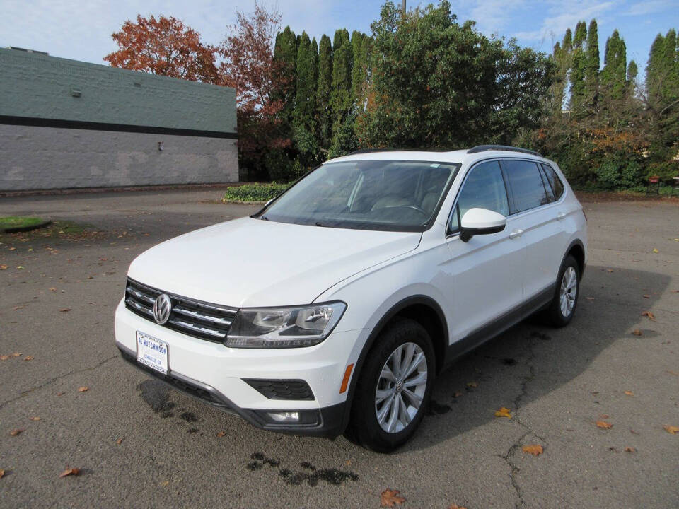 volkswagen tiguan 2018 3VV2B7AX3JM023487 image volkswagen tiguan 2018 3VV2B7AX3JM023487 image