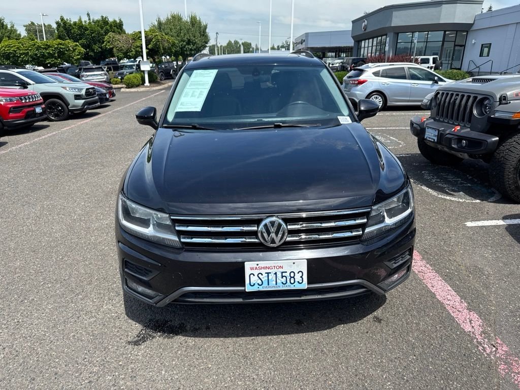 volkswagen tiguan 2018 3VV2B7AX0JM035631 image volkswagen tiguan 2018 3VV2B7AX0JM035631 image
