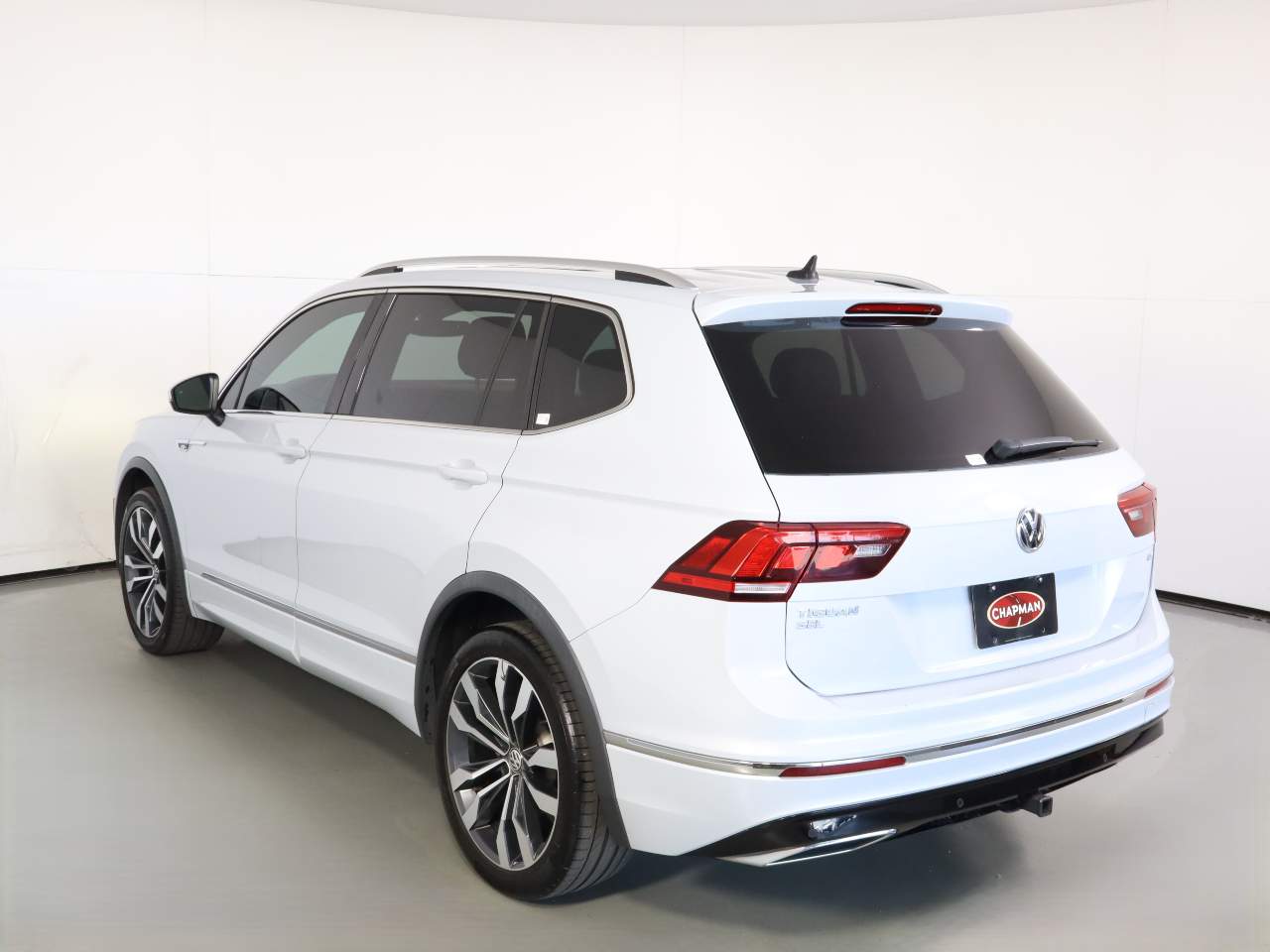 volkswagen tiguan 2018 3VV5B7AX2JM165388 image volkswagen tiguan 2018 3VV5B7AX2JM165388 image
