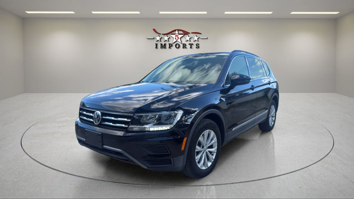 volkswagen tiguan 2018 3VV2B7AX2JM184994 image volkswagen tiguan 2018 3VV2B7AX2JM184994 image