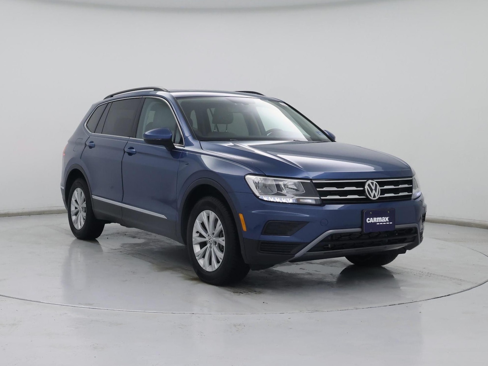 volkswagen tiguan 2018 3VV2B7AX4JM134310 image volkswagen tiguan 2018 3VV2B7AX4JM134310 image