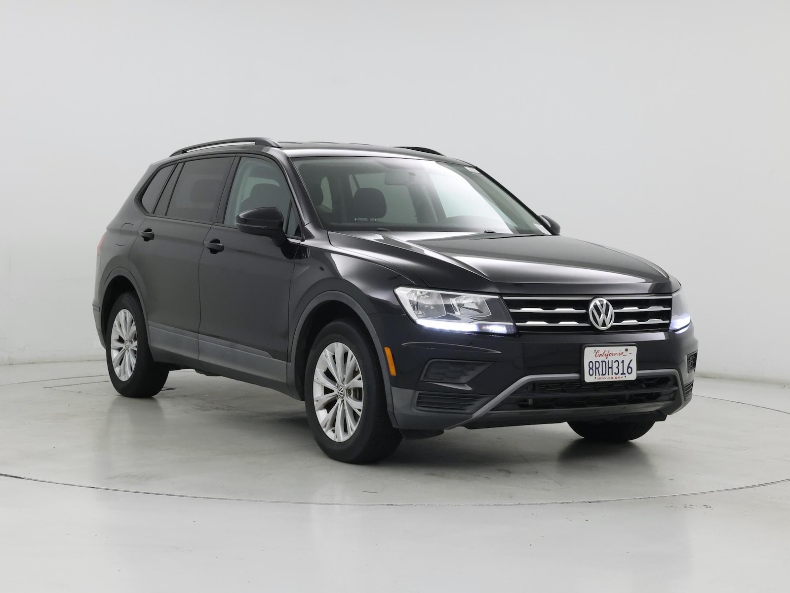 volkswagen tiguan 2018 3VV0B7AX5JM132962 image volkswagen tiguan 2018 3VV0B7AX5JM132962 image