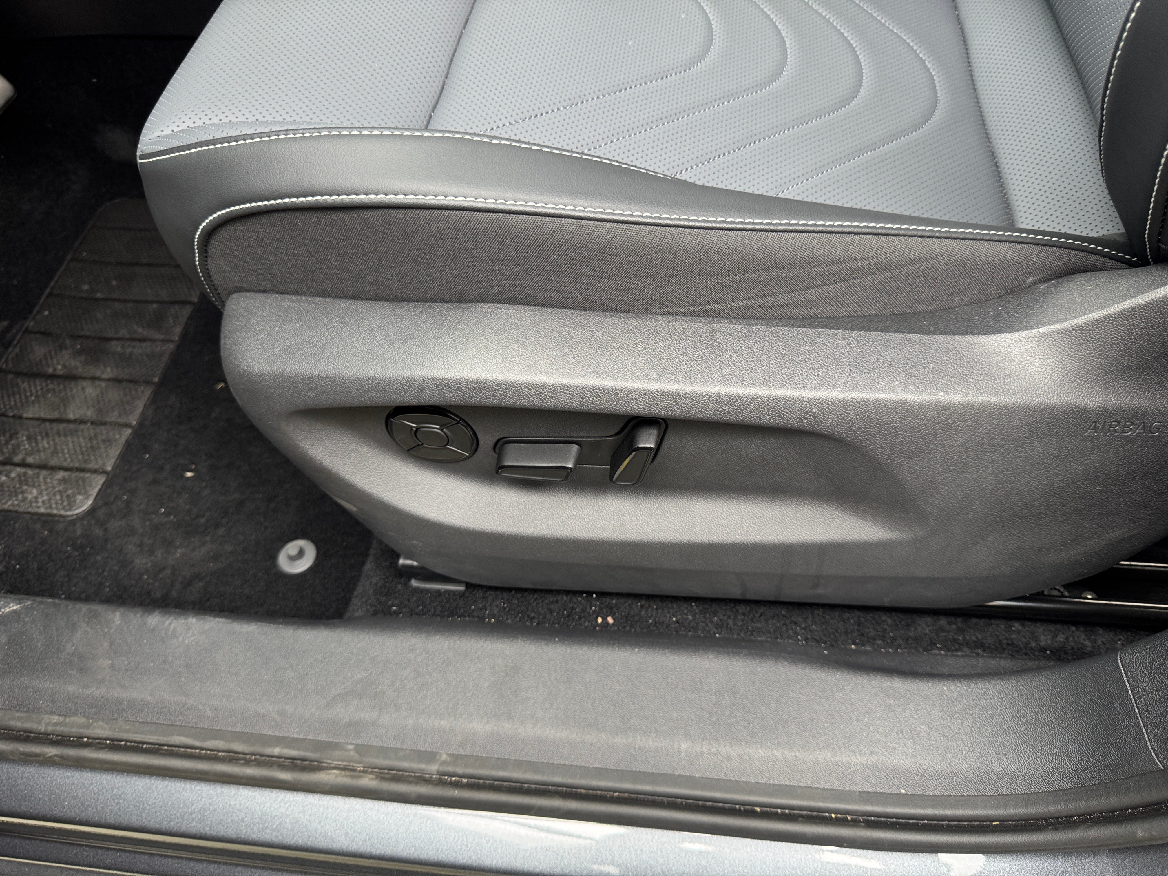 volkswagen tiguan 2026 3VVHR7RM4TM001484 image volkswagen tiguan 2026 3VVHR7RM4TM001484 image