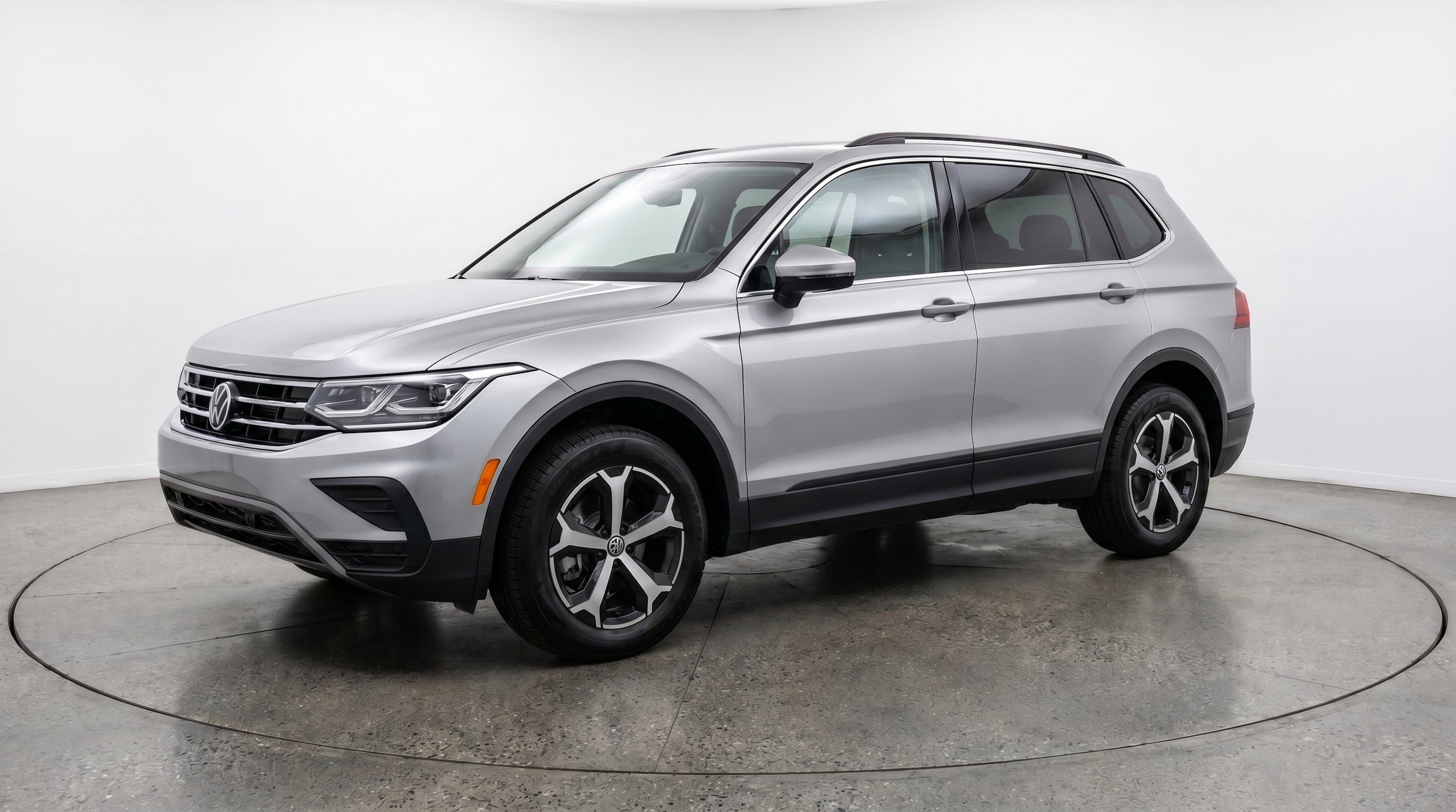 volkswagen tiguan 2026 3VVER7RM1TM027270 image volkswagen tiguan 2026 3VVER7RM1TM027270 image