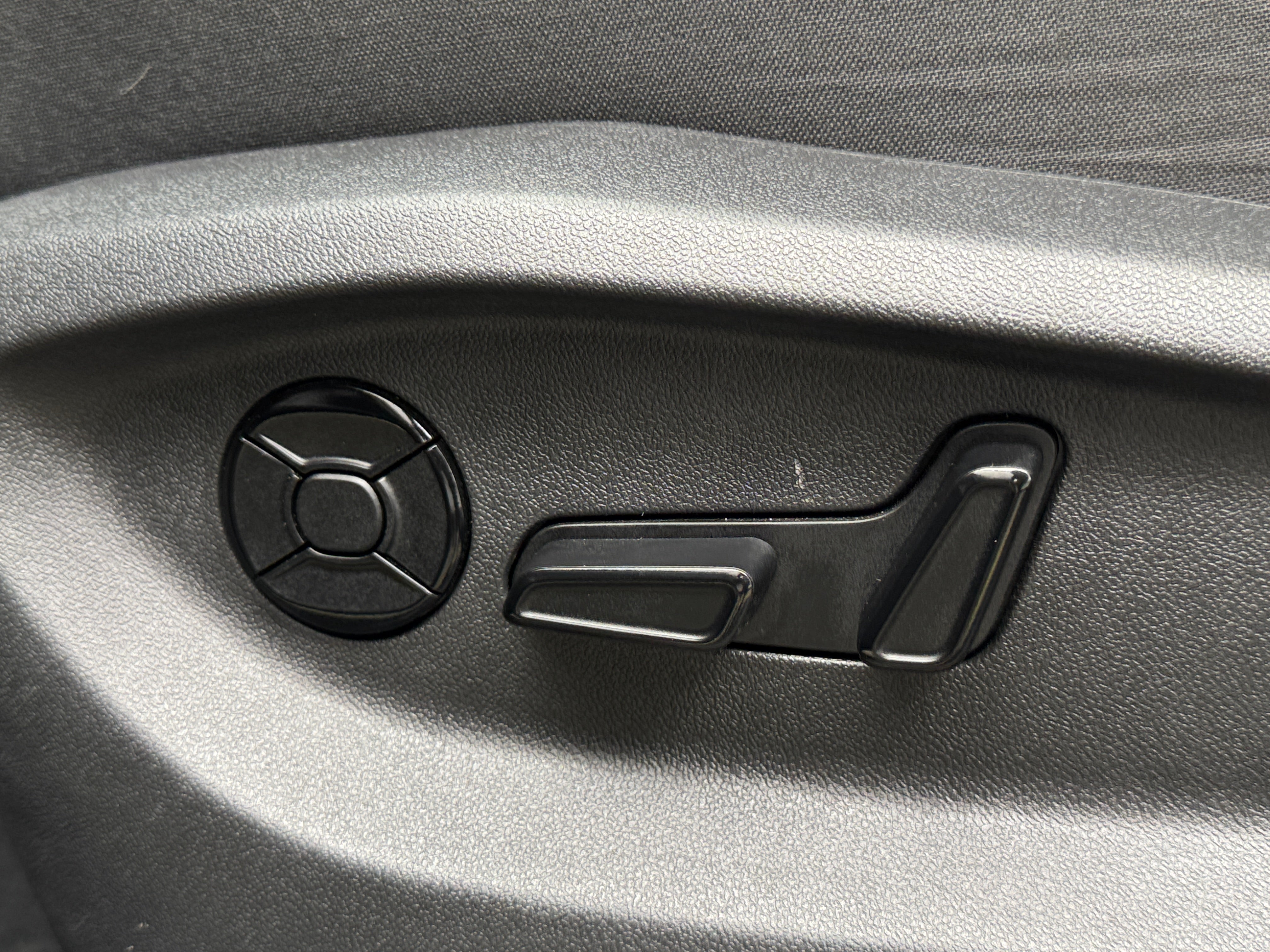 volkswagen tiguan 2026 3VVER7RM9TM037979 image volkswagen tiguan 2026 3VVER7RM9TM037979 image