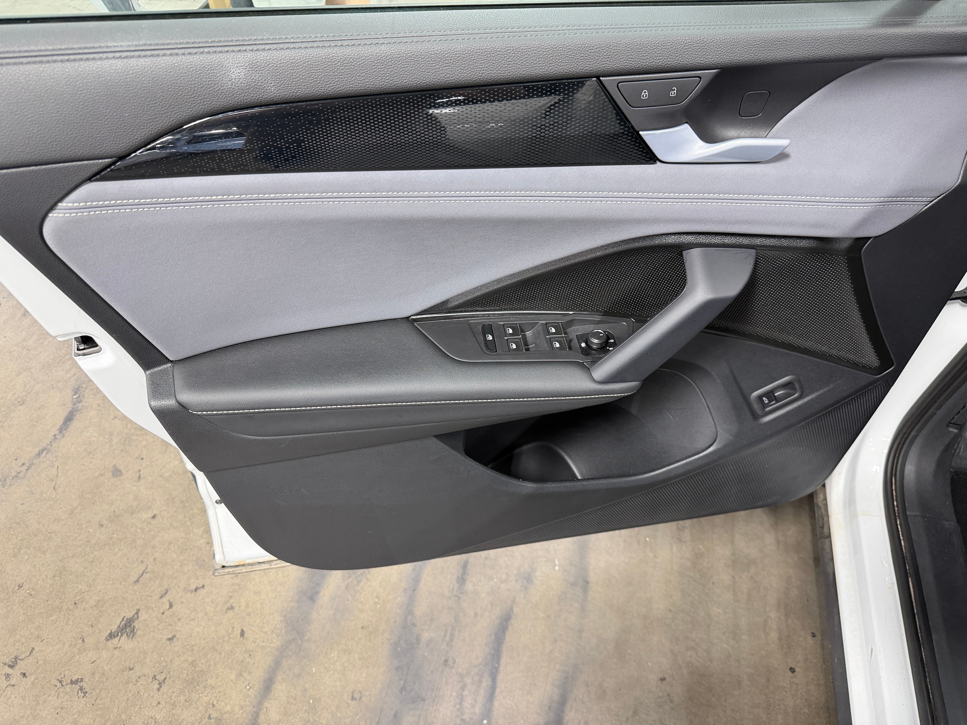 volkswagen tiguan 2026 3VVFR7RM6TM012705 image volkswagen tiguan 2026 3VVFR7RM6TM012705 image