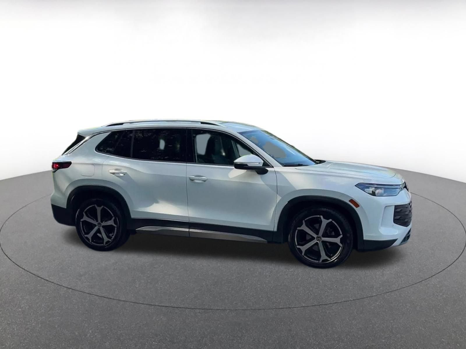 volkswagen tiguan 2026 3VVFR7RMXTM042192 image volkswagen tiguan 2026 3VVFR7RMXTM042192 image