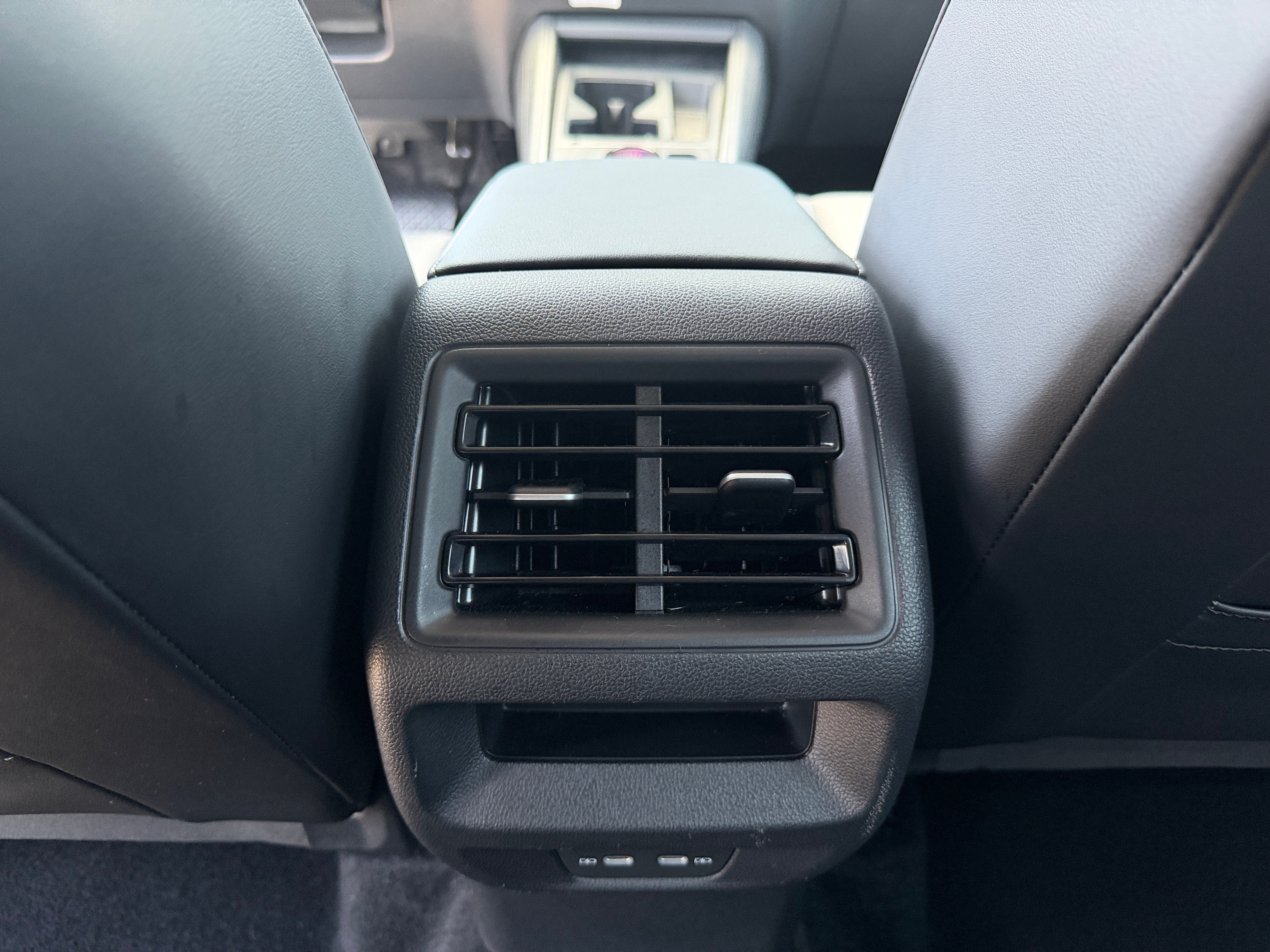 volkswagen tiguan 2026 3VVFR7RM6TM015975 image volkswagen tiguan 2026 3VVFR7RM6TM015975 image