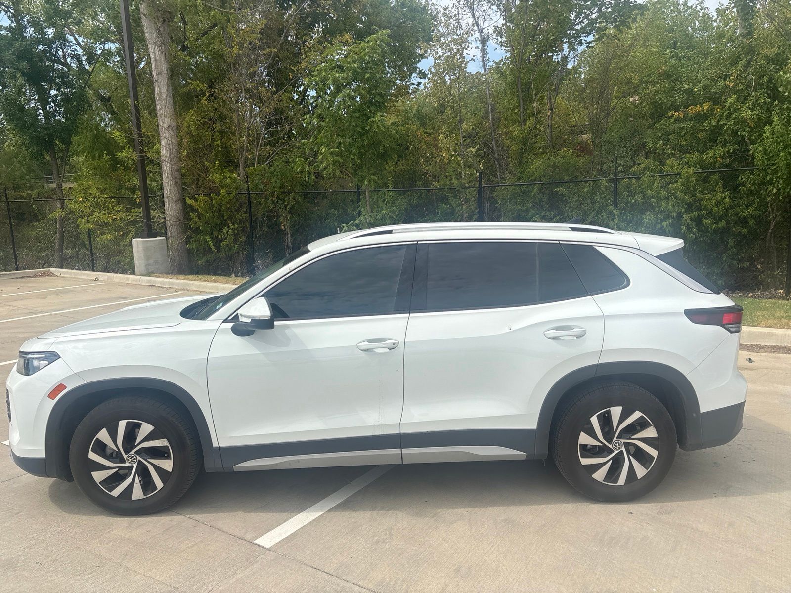volkswagen tiguan 2026 3VVCR7RM1TM067145 image volkswagen tiguan 2026 3VVCR7RM1TM067145 image