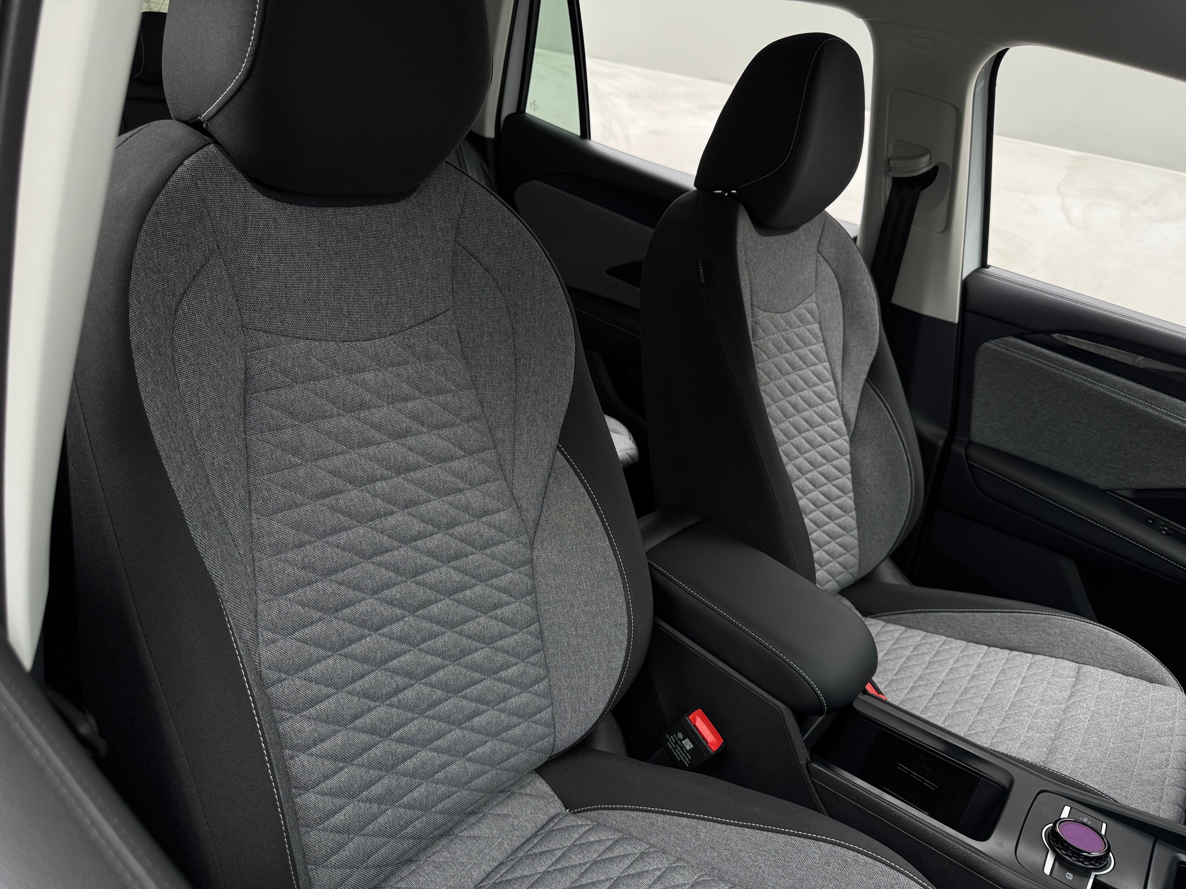 volkswagen tiguan 2026 3VVCR7RM0TM030152 image volkswagen tiguan 2026 3VVCR7RM0TM030152 image