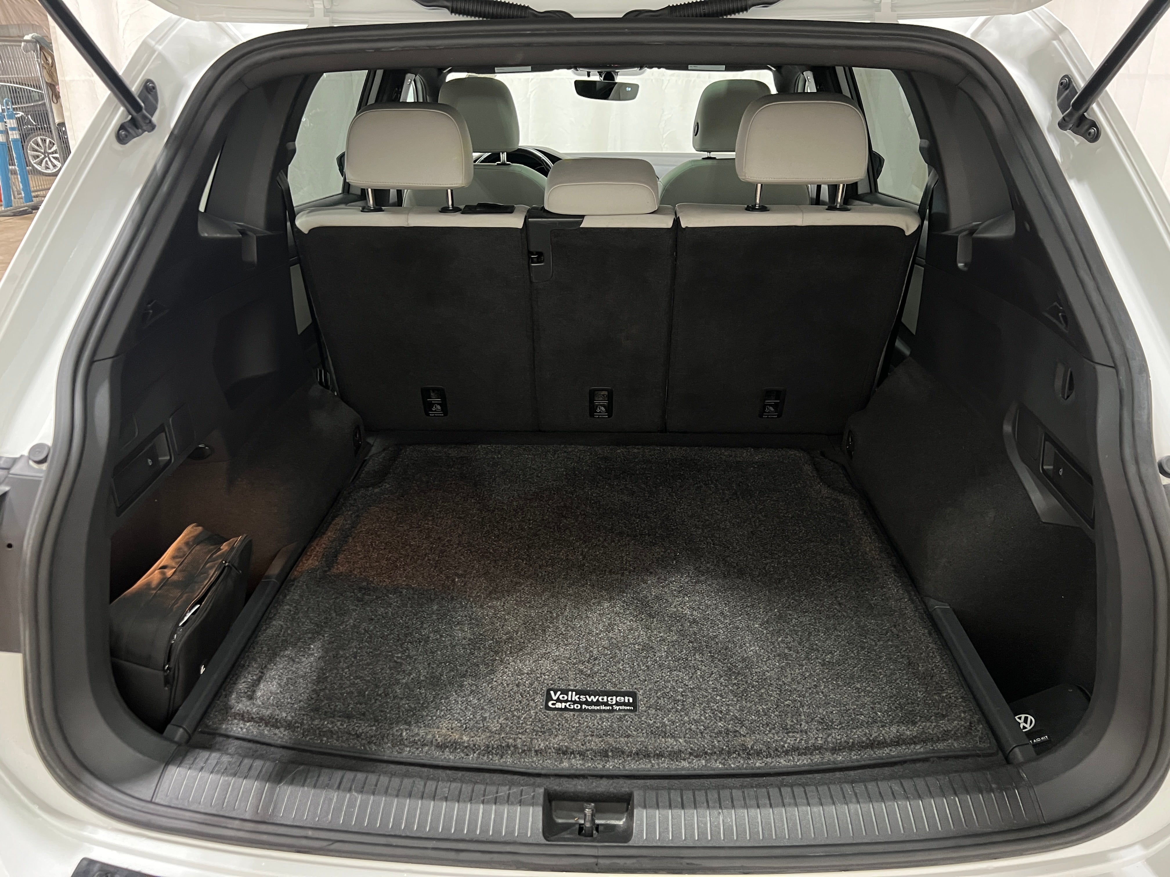 volkswagen tiguan 2021 3VV2B7AX3MM020481 image volkswagen tiguan 2021 3VV2B7AX3MM020481 image