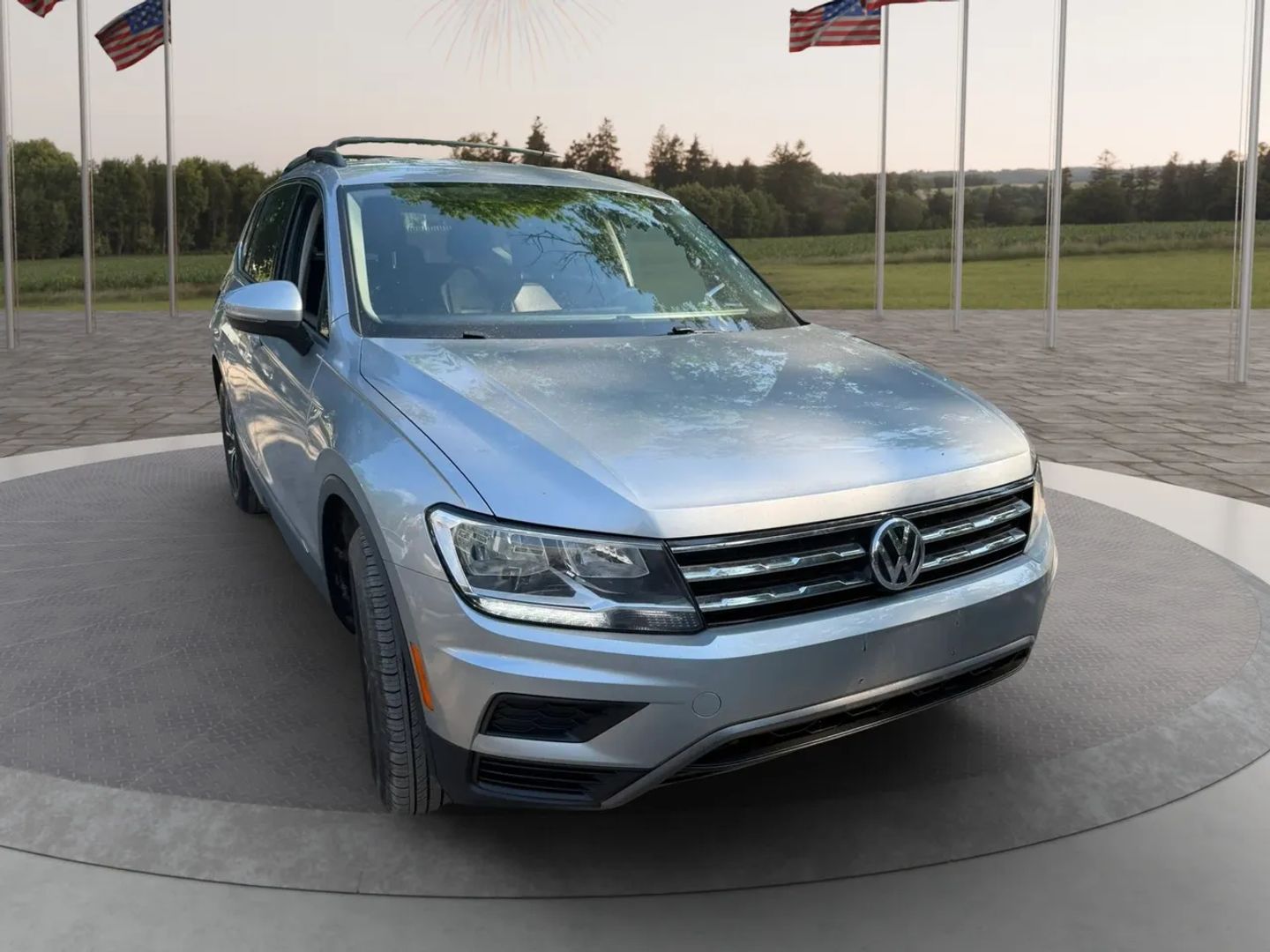 volkswagen tiguan 2021 3VV2B7AX3MM092703 image volkswagen tiguan 2021 3VV2B7AX3MM092703 image