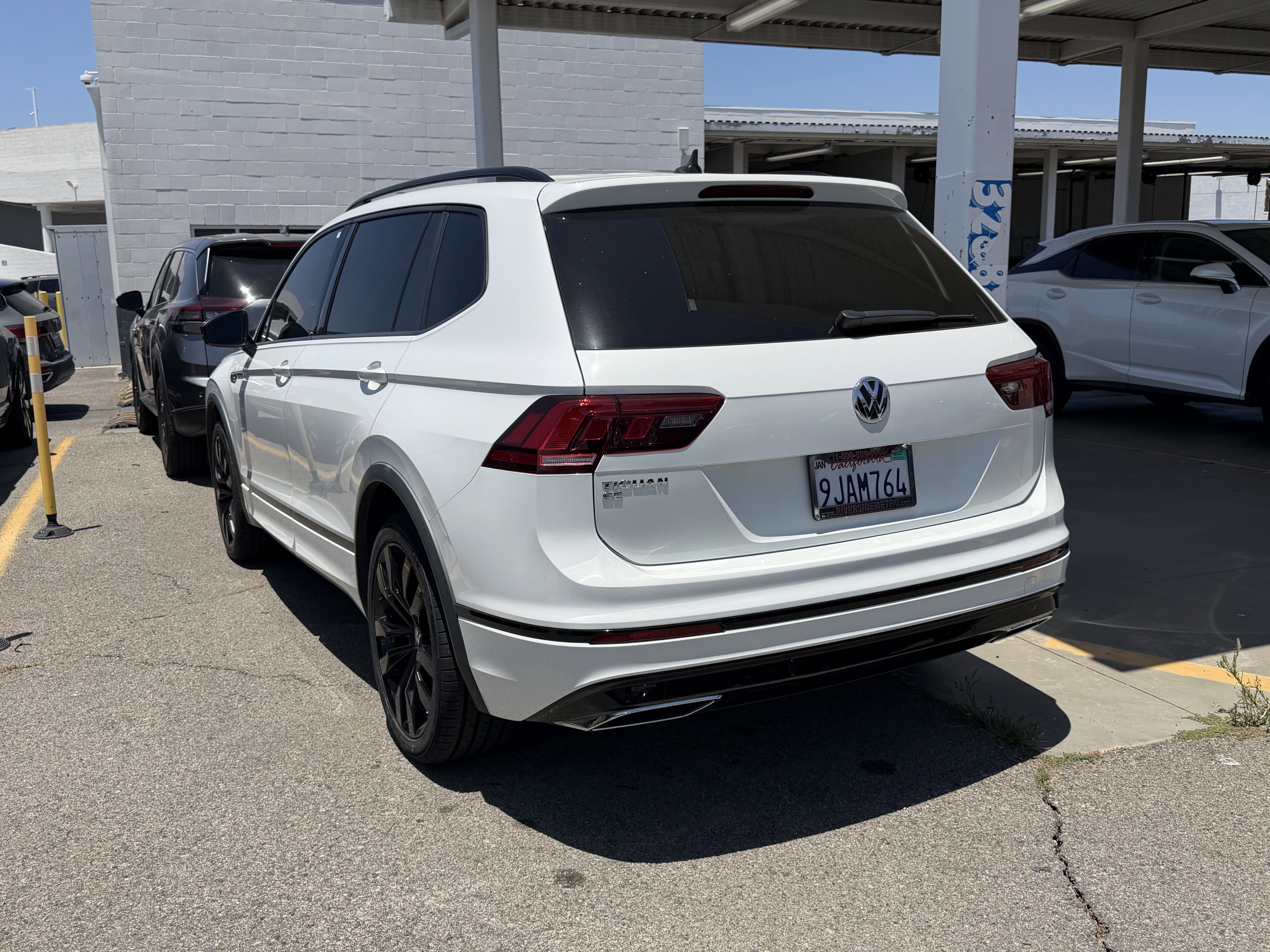 volkswagen tiguan 2021 3VV3B7AXXMM029098 image volkswagen tiguan 2021 3VV3B7AXXMM029098 image