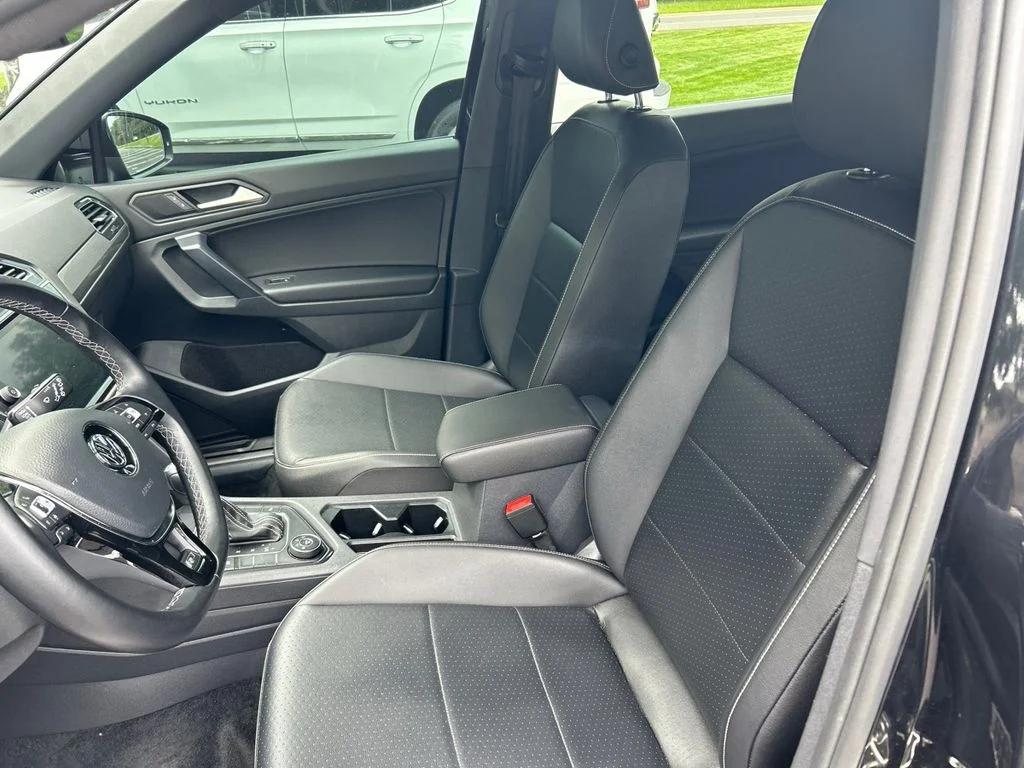 volkswagen tiguan 2021 3VV2B7AX2MM004658 image volkswagen tiguan 2021 3VV2B7AX2MM004658 image