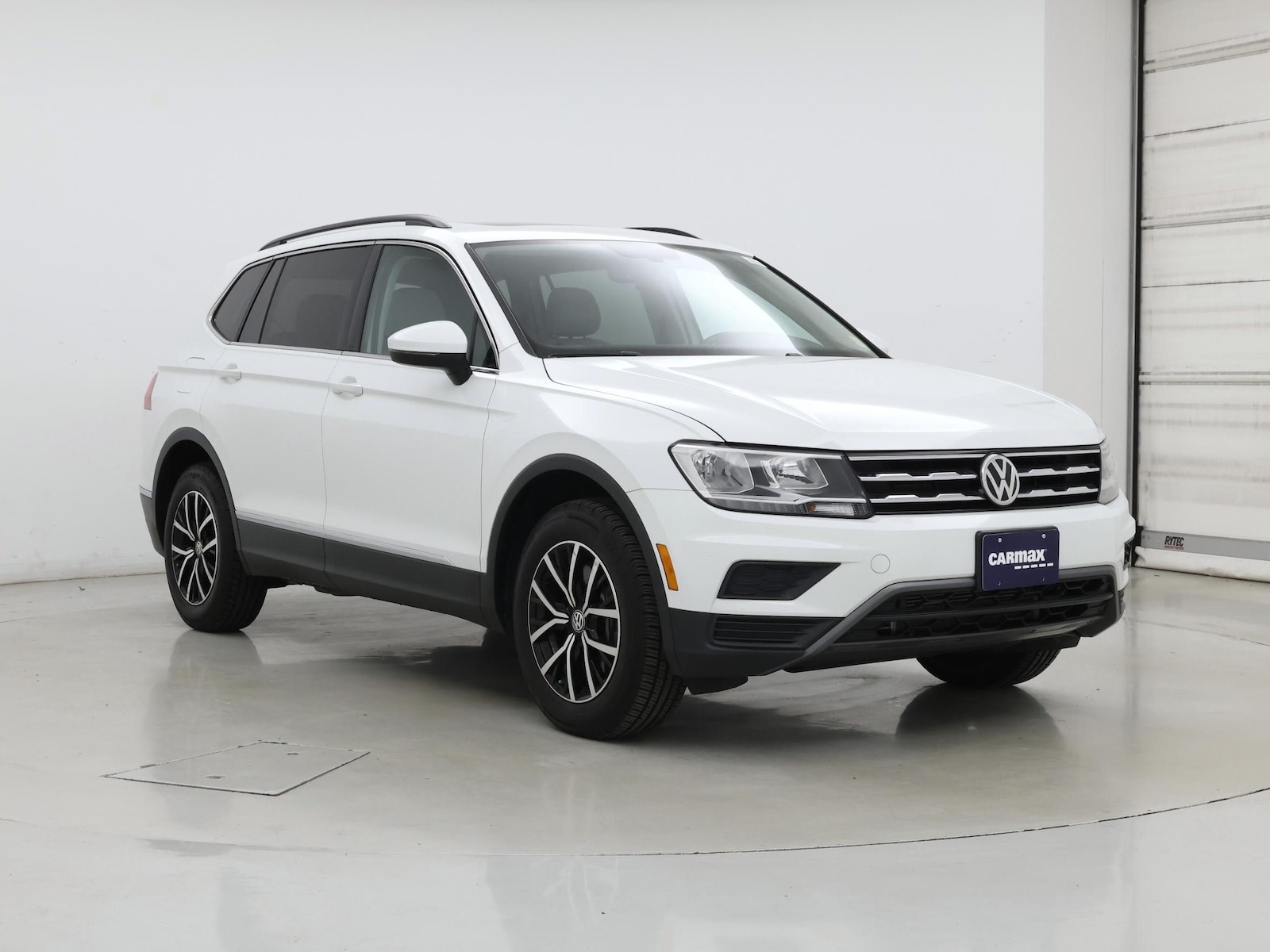 volkswagen tiguan 2021 3VV2B7AX8MM020850 image volkswagen tiguan 2021 3VV2B7AX8MM020850 image