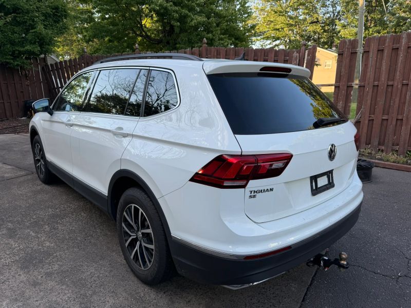 volkswagen tiguan 2021 3VV2B7AX1MM108090 image volkswagen tiguan 2021 3VV2B7AX1MM108090 image