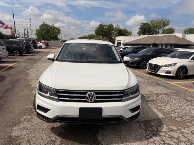 volkswagen tiguan 2021 3VV3B7AX4MM008960 image volkswagen tiguan 2021 3VV3B7AX4MM008960 image