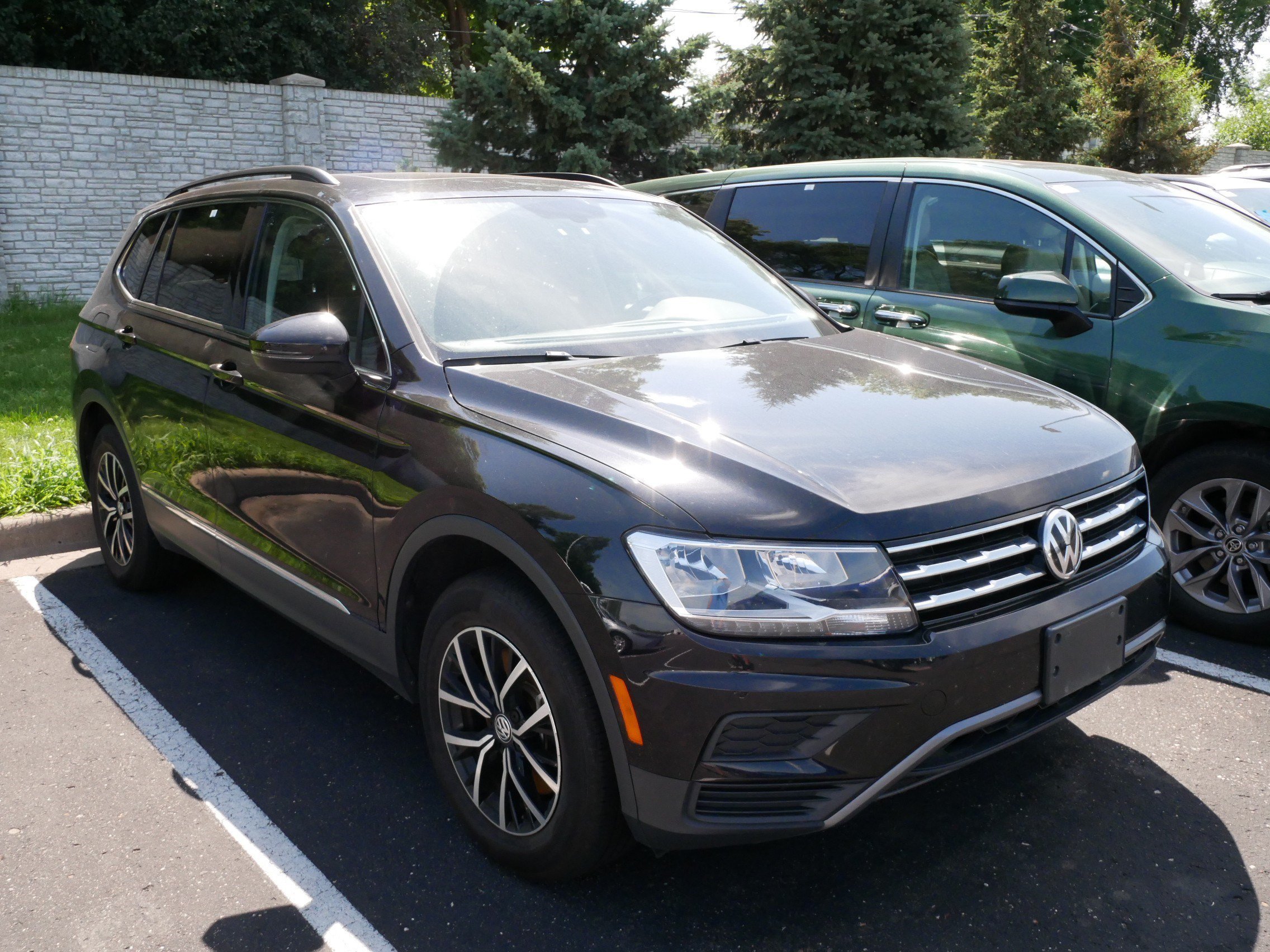 volkswagen tiguan 2021 3VV2B7AX9MM049144 image volkswagen tiguan 2021 3VV2B7AX9MM049144 image
