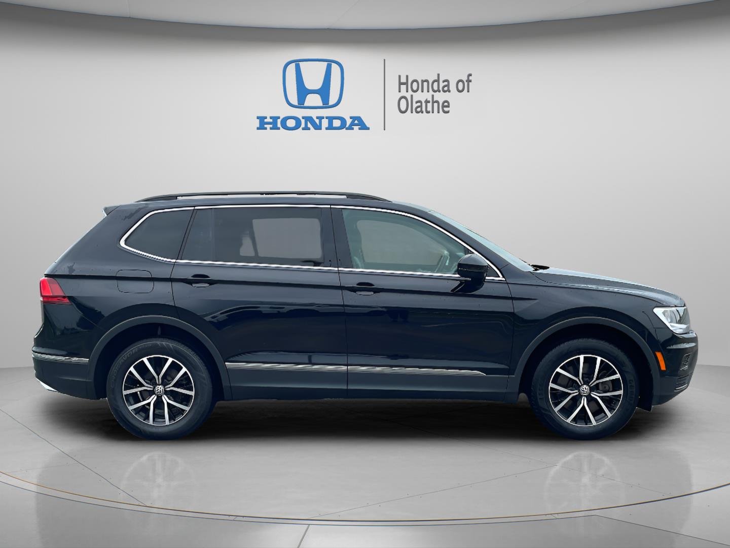 volkswagen tiguan 2021 3VV2B7AX7MM142907 image volkswagen tiguan 2021 3VV2B7AX7MM142907 image