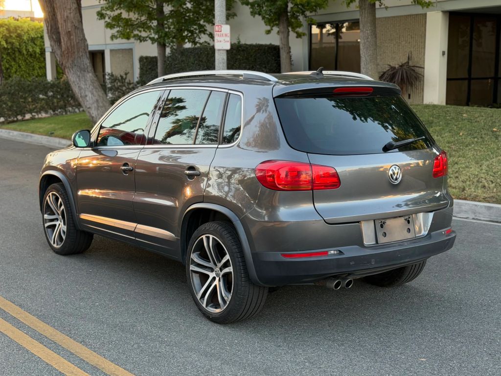 volkswagen tiguan 2017 WVGVV7AX7HK031446 image volkswagen tiguan 2017 WVGVV7AX7HK031446 image